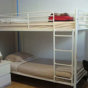 Hostal Glamorgan